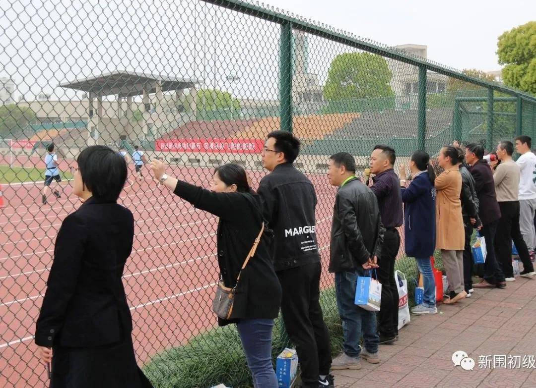 拼一载春秋搏一生精彩新围中学2021年体育中考首战告捷