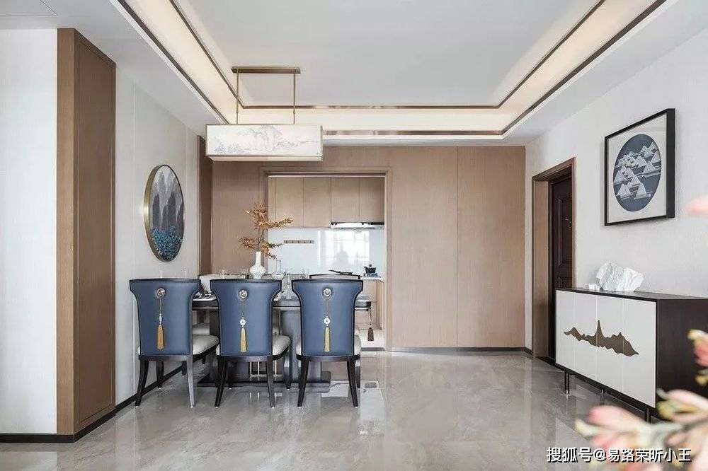 装饰画客厅高级感圆形 943799af3412467c893b6a4f2a2e4d22.jpeg