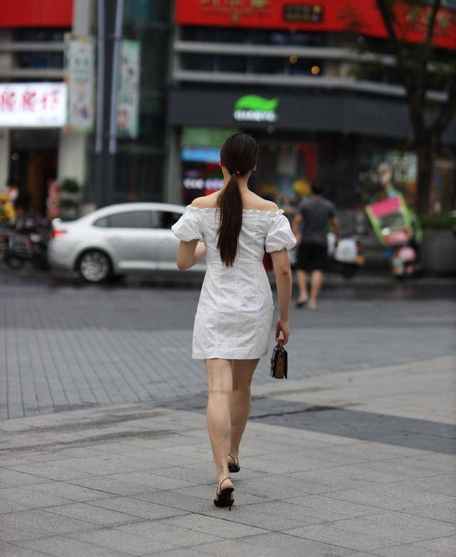 8ef6dbaa3e184ac7a20dbbaa919225a1.jpeg