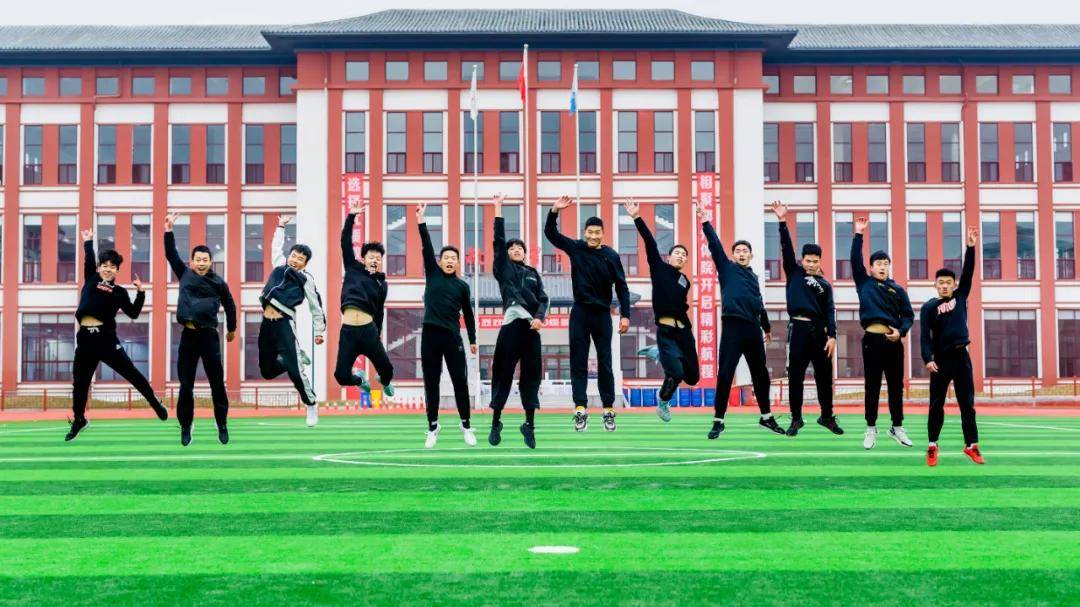 如何进入体育行业工作 02a3c3f860964b15aa030cd0e0aa7fce.jpeg