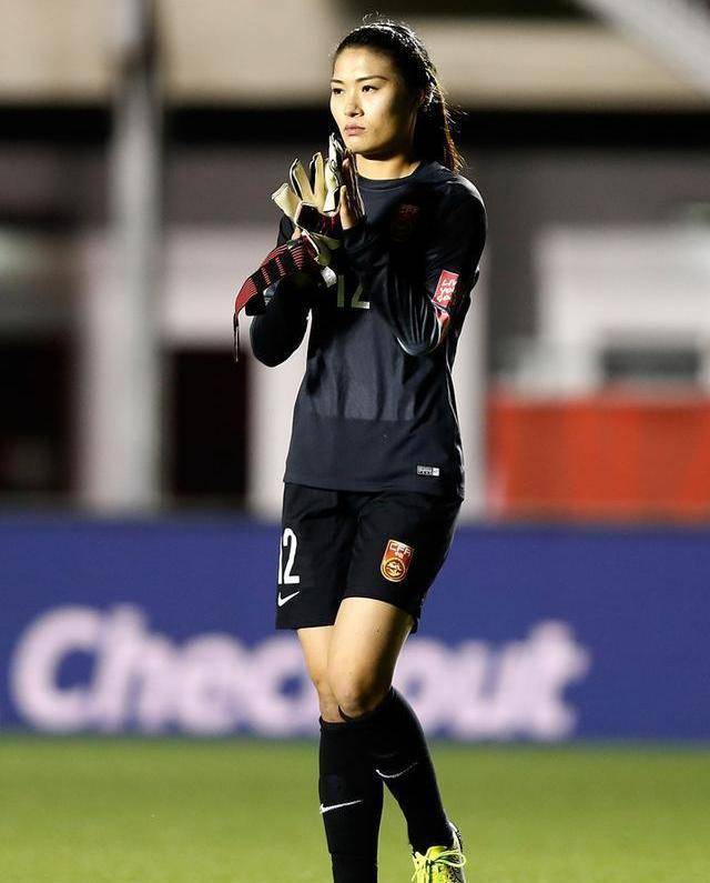 中国女足最可悲的世界级球员,教练改变了她的命运,可悲可叹!