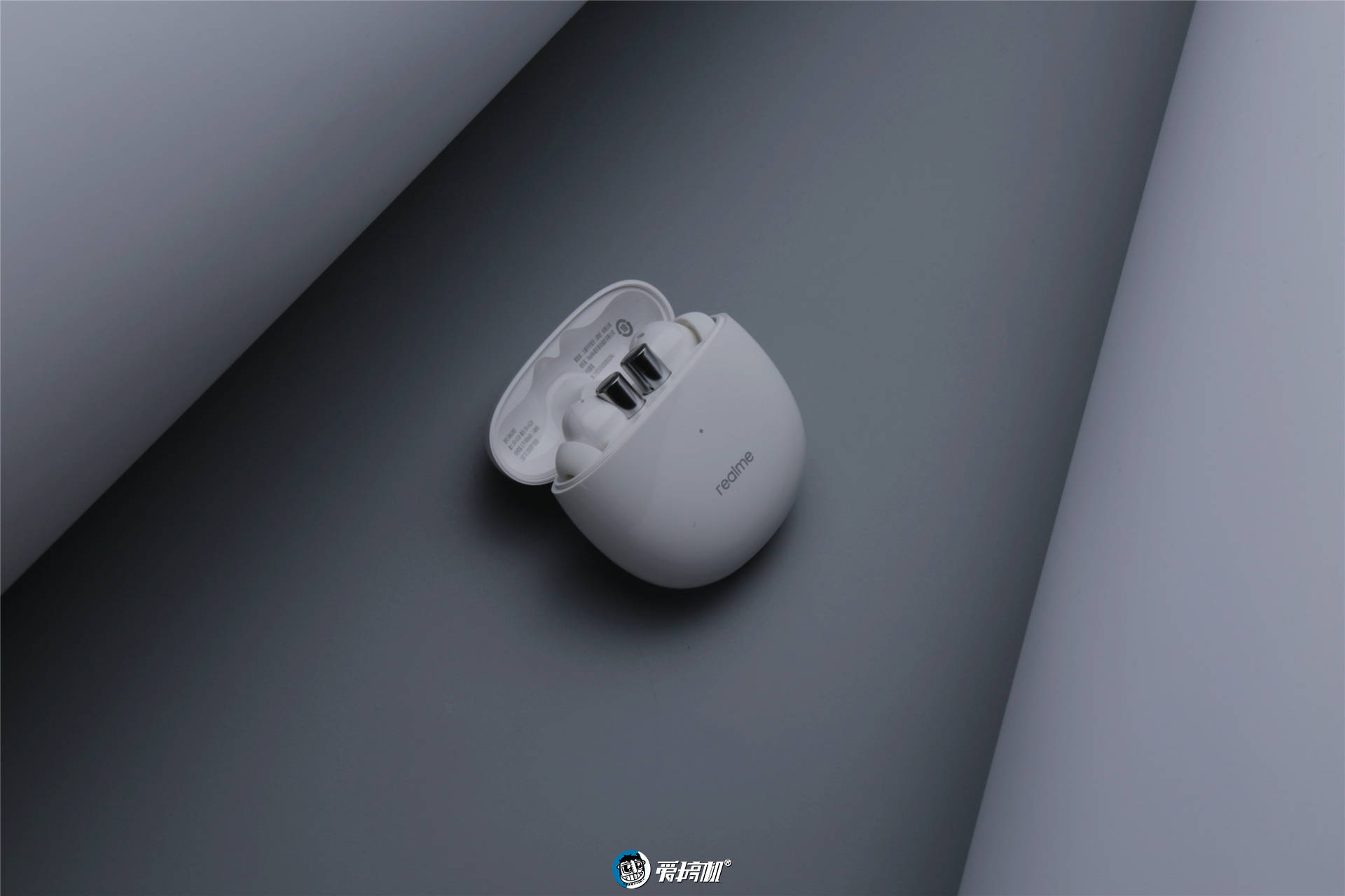 功能|真我Buds Air 2无线耳机上手：299元的降噪是怎么一种体验