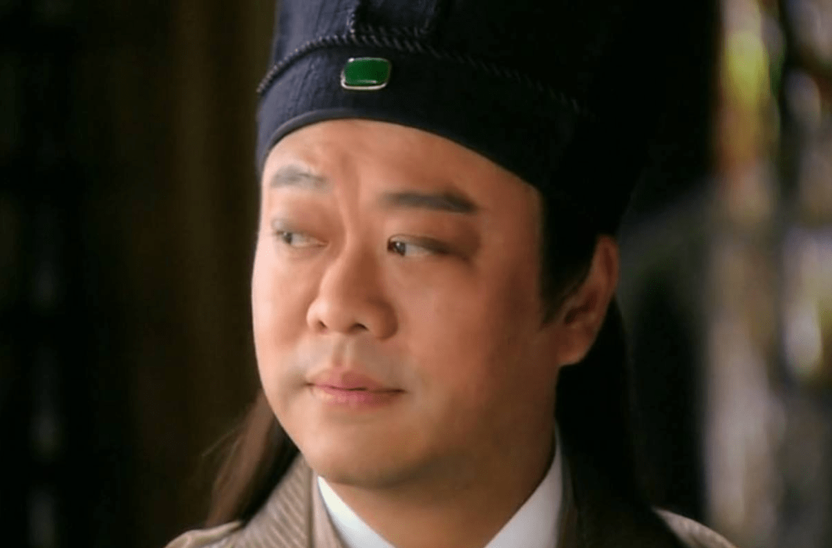 粉丝为妻,说要养一辈子,不料妻子一月零花钱低自己一年片酬_欧阳震华