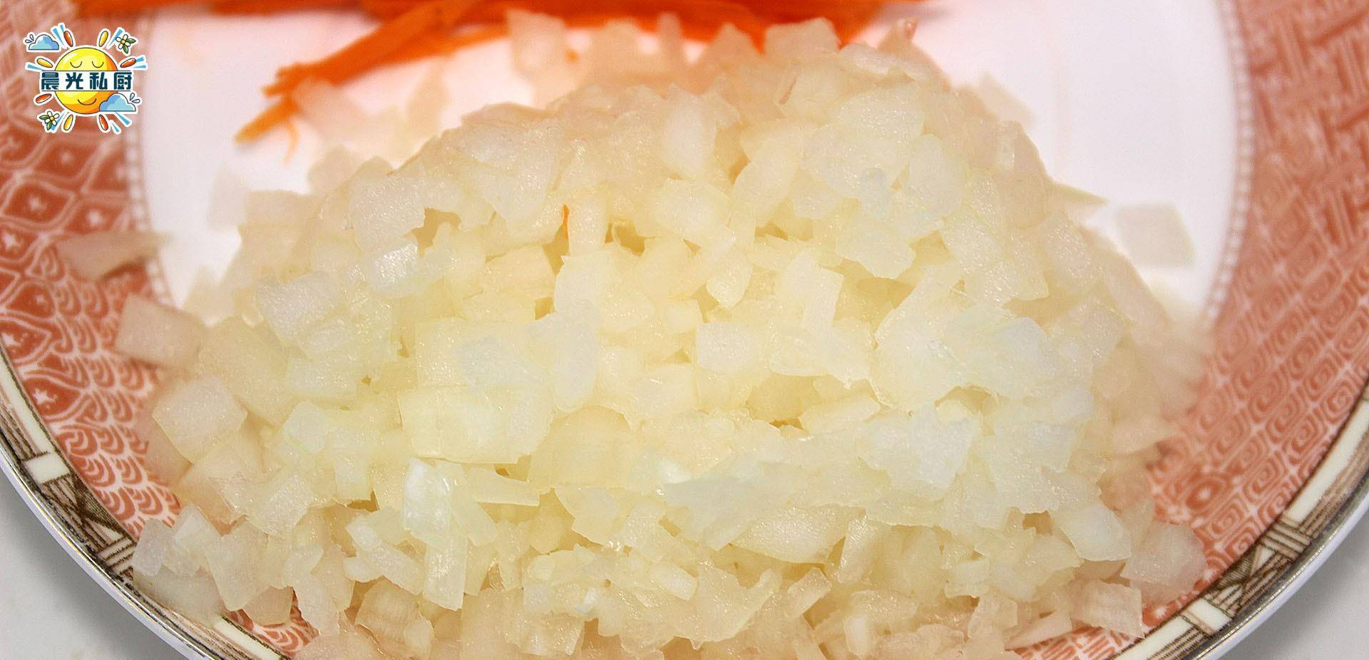 虾仁饼配什么粥 aad0c5da0d2e414ba1afd7ed53736a1c.jpeg