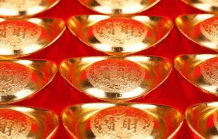 原创这几个生肖命最硬，三灾八难全不怕，注定能发家致富，长寿到百岁