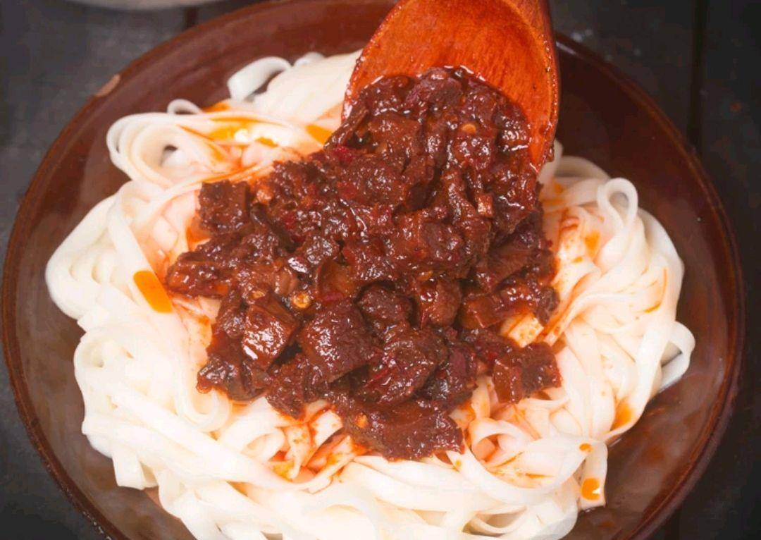 怎么酱大块牛肉 0ed8096e53554a299fdfd616edd050c6.jpeg