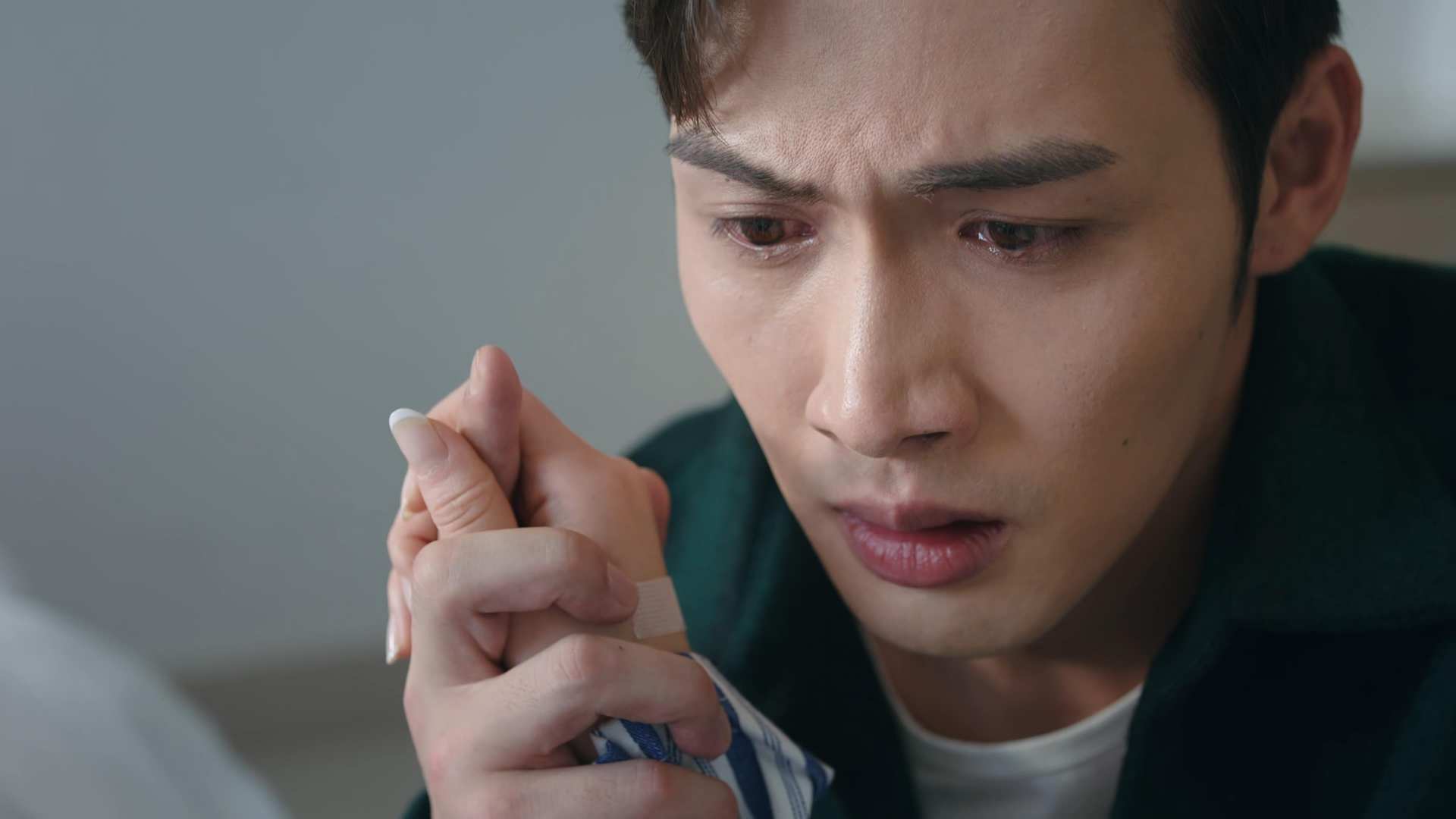 被秦放无意间复活后,她做好了清晰的规划,每一步