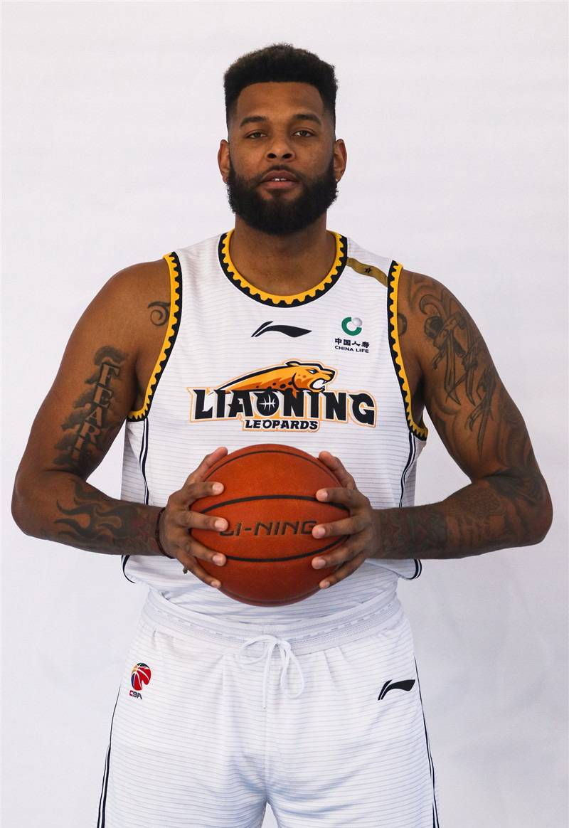 辽篮官宣泰勒加盟!之前在cba曾与2大仇人大打出手!谁将成为第3个?