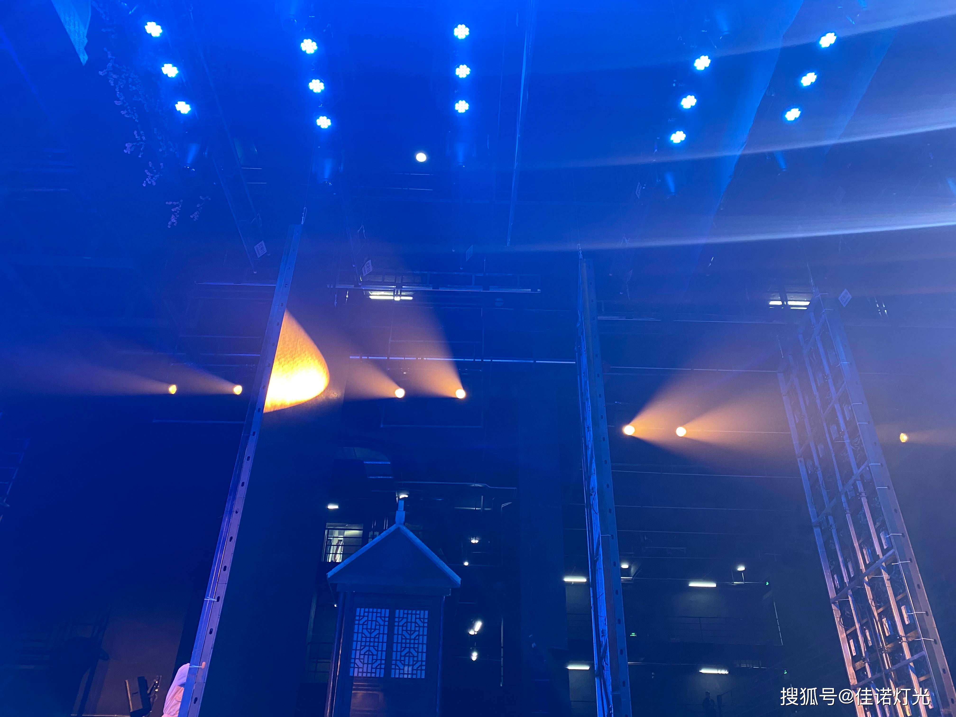 剧院舞台灯光设计-搜狐大视野-搜狐新闻