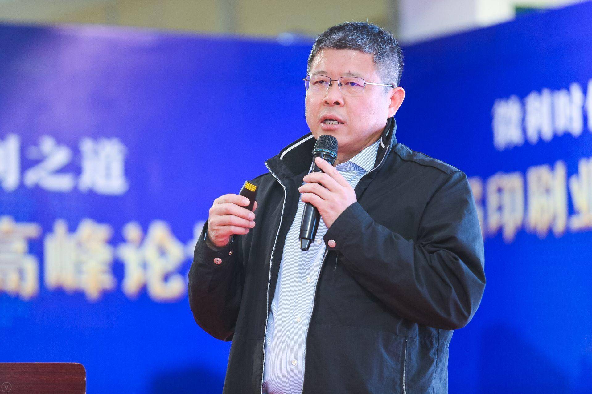 德州状元冲洗照片,别人倒闭,他年入6亿,一项数据仅次于海尔_郭志强