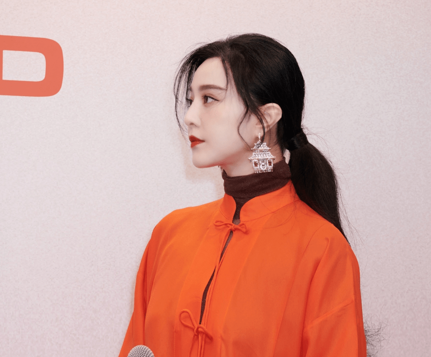 她被称为时尚女王曾红遍半个娱乐圈如今大势已去选择低调归来