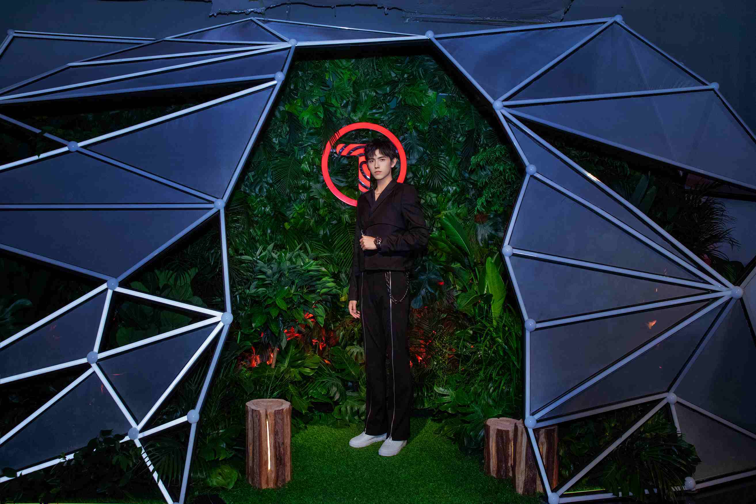 TISSOT�����Я�ֻ������ͳ·�������ǡ��޽�ϵ����Ʒ����...