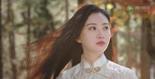 原创景甜和张彬彬互动忽略主持人张彬彬成望妻石将二搭千秋令