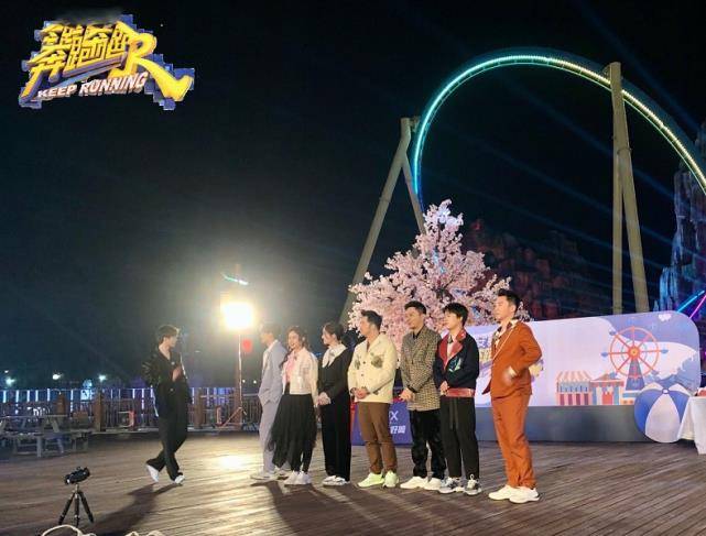 《奔跑吧9》正式定档，播出时间曝光后，“收视王”称号不保了