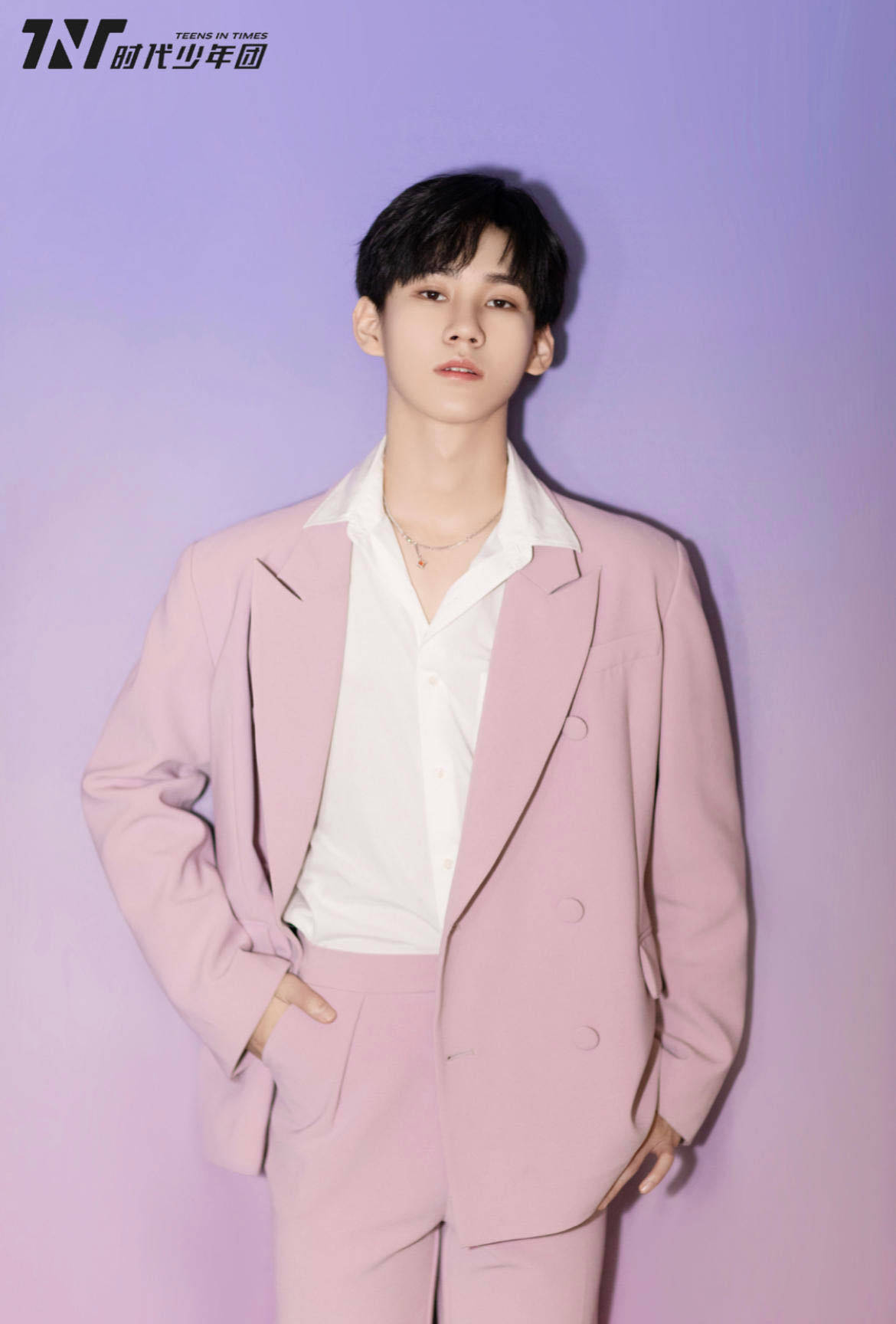 张真源粉丝捐赠爱心音乐室助力乡村教育振兴