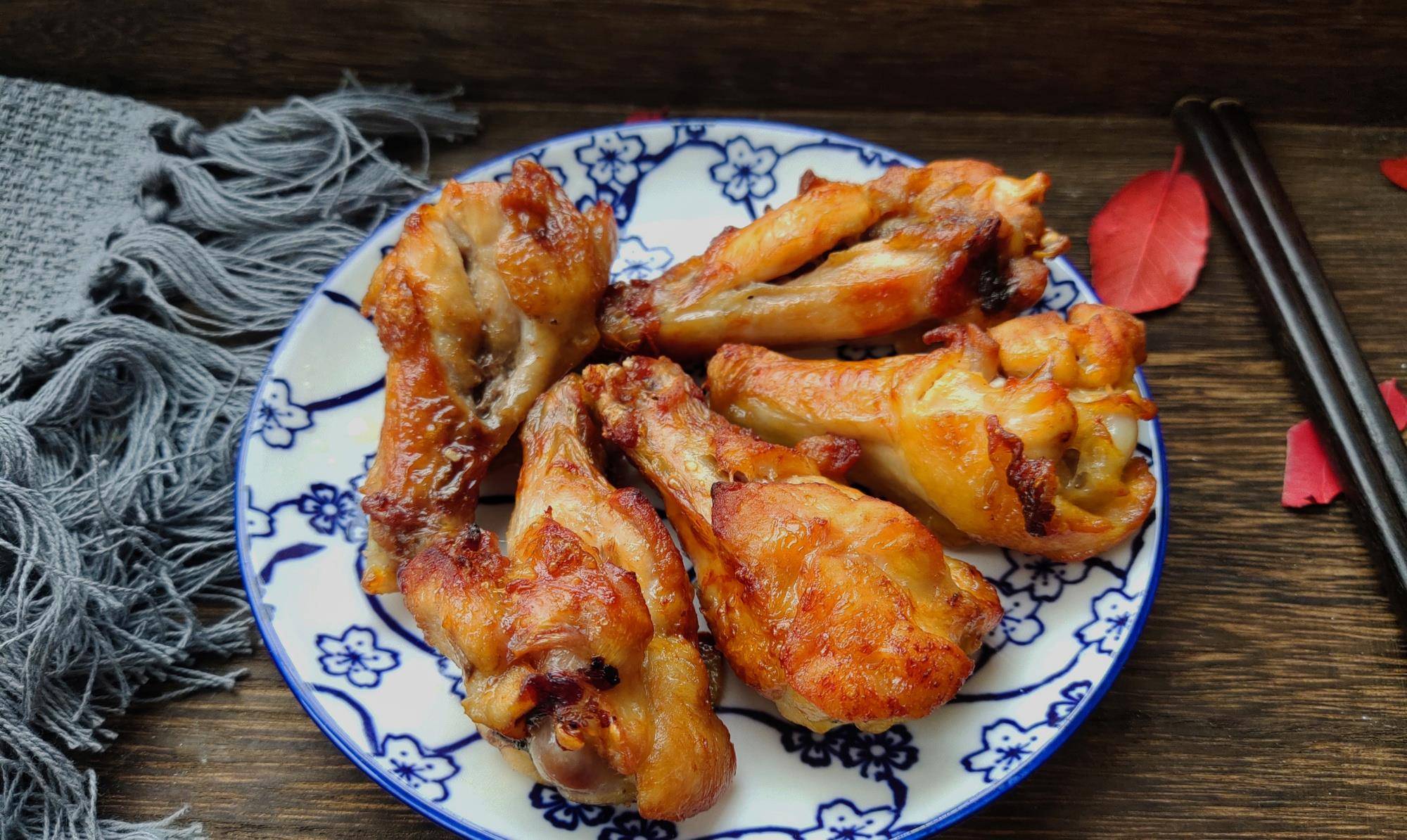 怎么腌鸡翅中 3cf919974e1941fcaad9b0f36da82551.jpeg