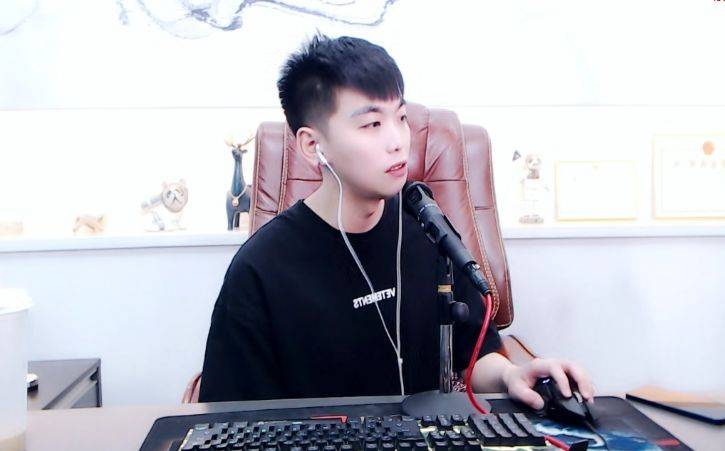YY大结局，天下网红是一家，磊迪和好！华矩神豪豪刷赵小磊！