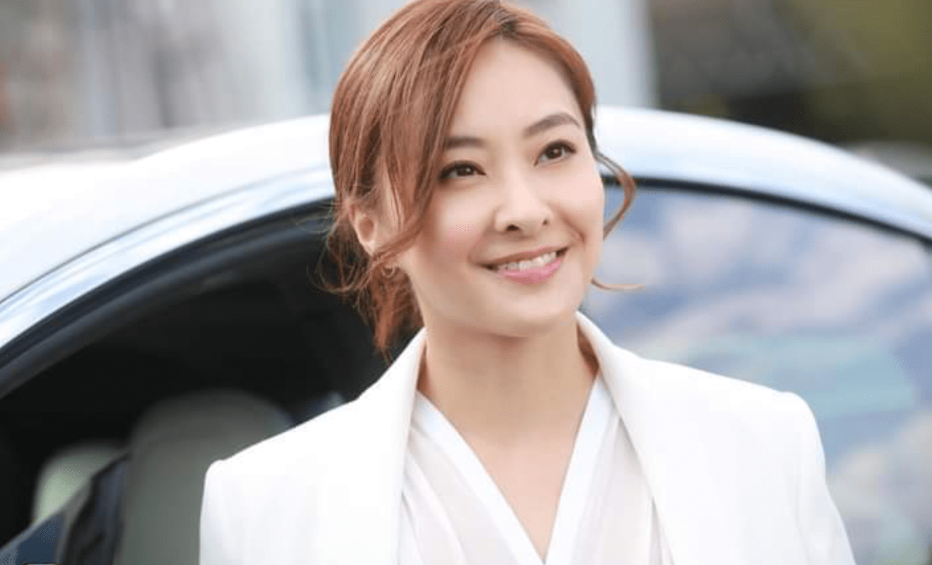 31岁陈滢受访罕聊感情自曝与何猷亨分手后没谈恋爱单身已六年