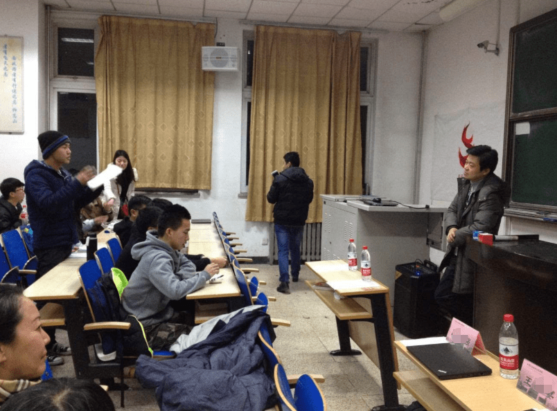 博野县关于外地来博返博人员报备通告（保定博野县实行生活物资闭环配送公告）