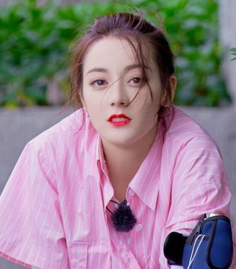 女明星漂亮排行榜_IU打败了宋慧乔孙艺珍,成“有史以来最美韩国女星”排行榜冠军