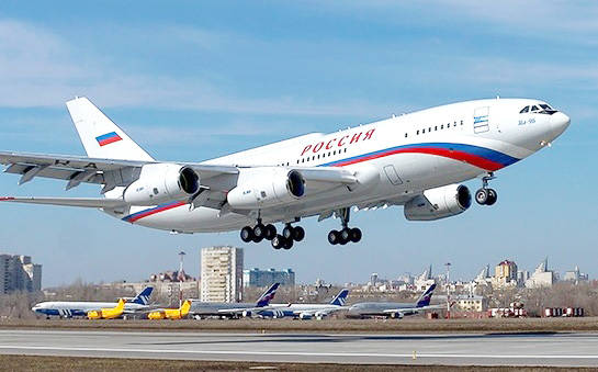 俄罗斯联合飞机公司伊尔96300飞机首飞