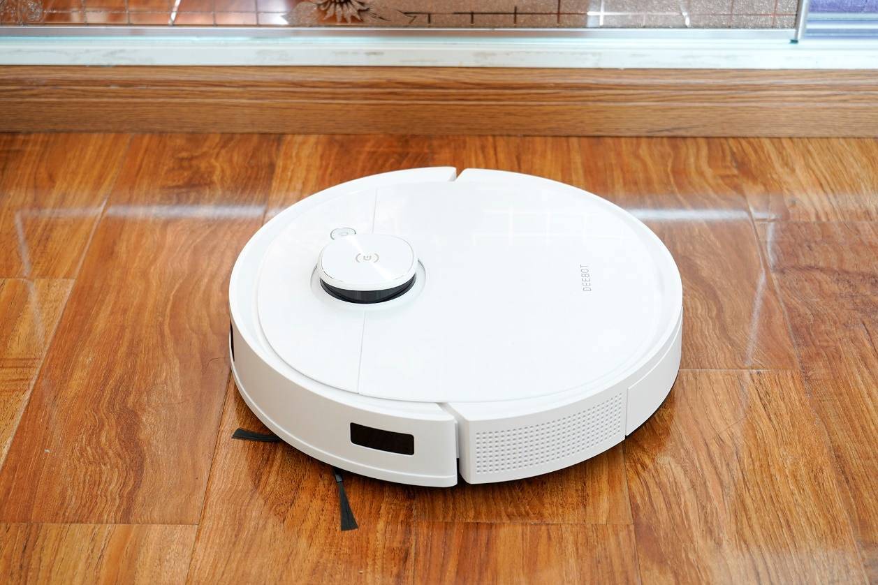 科沃斯扫地机器人地宝t9体验分享清洁力超强还能给室内增香