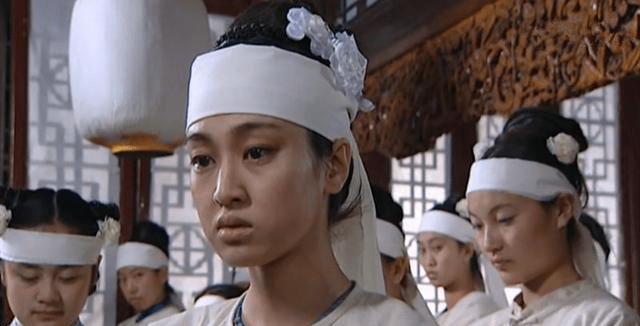 你为了权力,为了皇位,老娘不要,兄弟不要,下属不要,老婆也不要