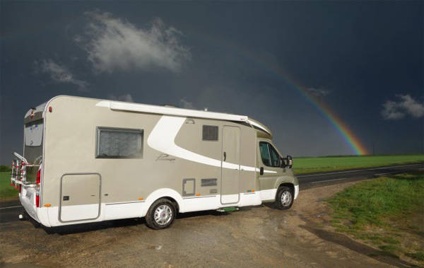 旅行车的特点及作用 38b48484377c404b8c71101df5b9b3de.jpeg