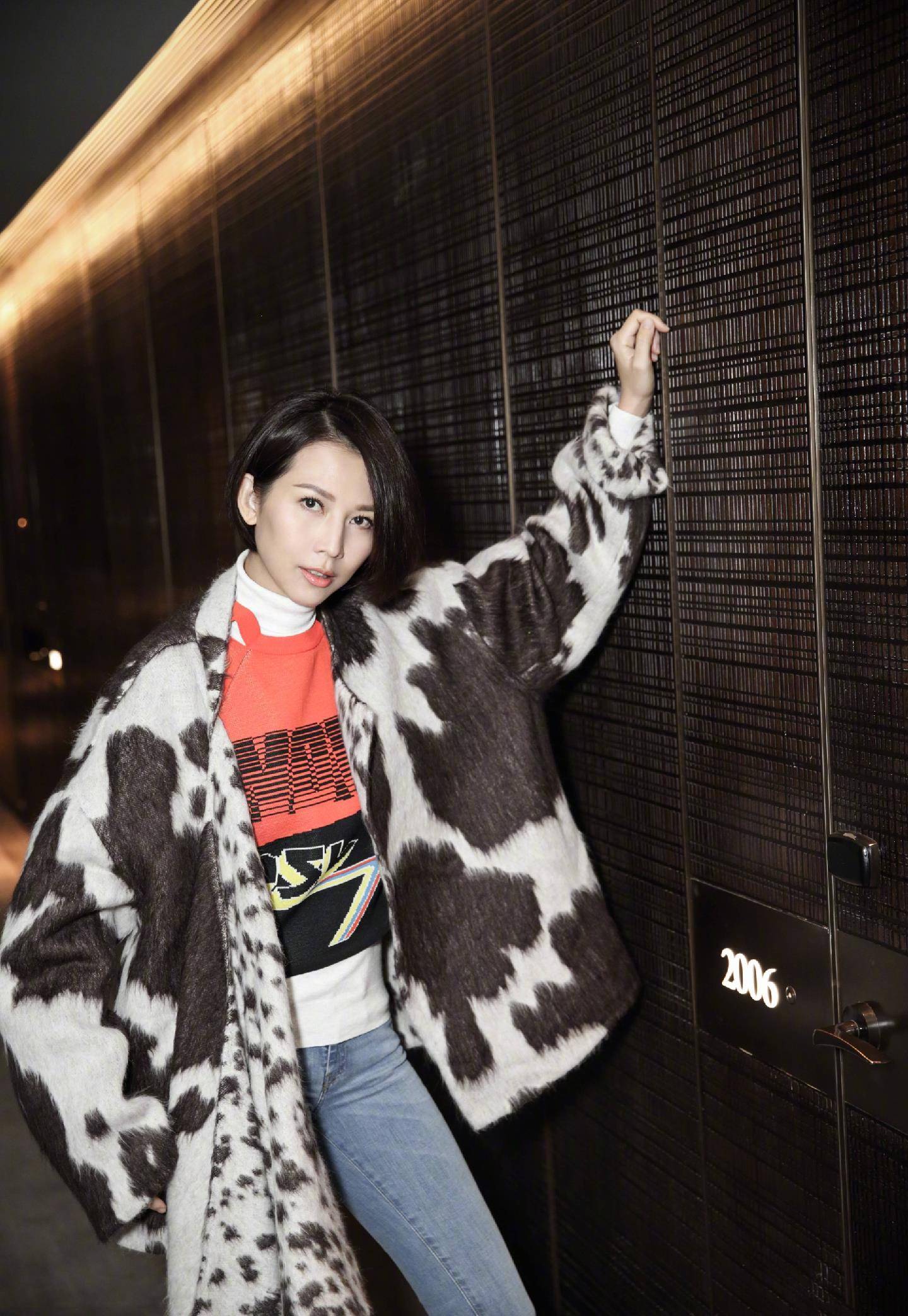 原创蔡少芬气势依旧运动性感统统拿手让我们一探究竟