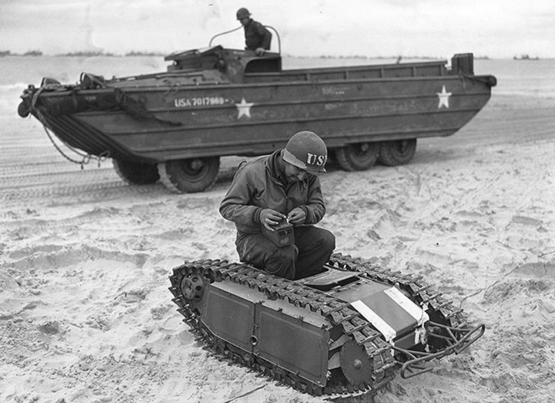 "歌利亚炸弹车"从来都不孤独,二战时的遥控坦克可不仅限于一款