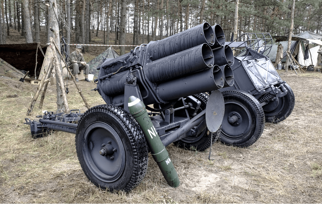 德国拉尔斯火箭炮图片