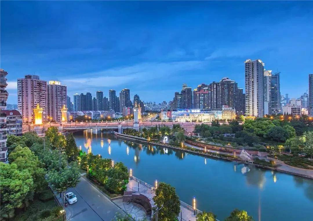 解密汕头中心城区这个盘为何首开爆场