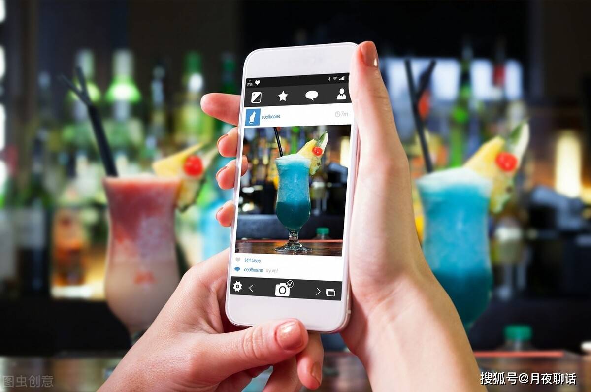 疯子的手机 7a47d0b7ce99448a8e6cea4286400a59.jpeg