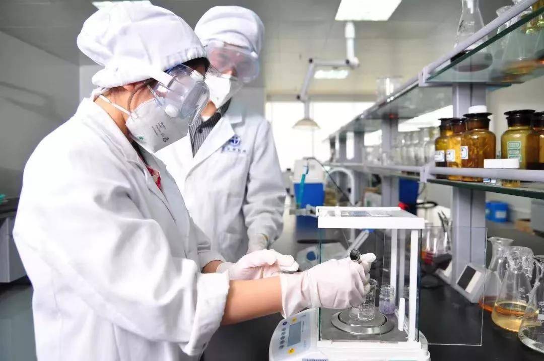 无硅油洗发水品牌排行_500ml无硅油洗发水贴牌代工生产