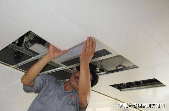 都2021年了,你家还没装上集成吊顶吗?_维修