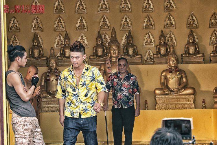 新生代动作演员陈奕名,女演员伊娜,"老戏骨"程东老师联合演绎了——"