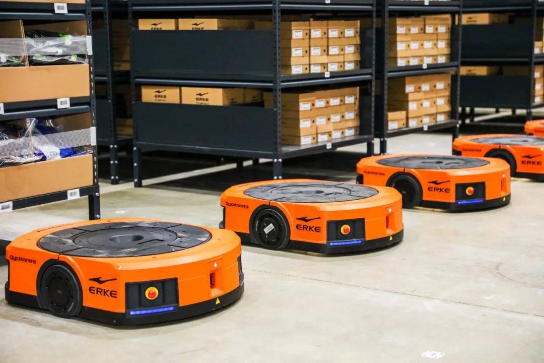 原创快仓quicktron助力鸿星尔克打造智慧物流20