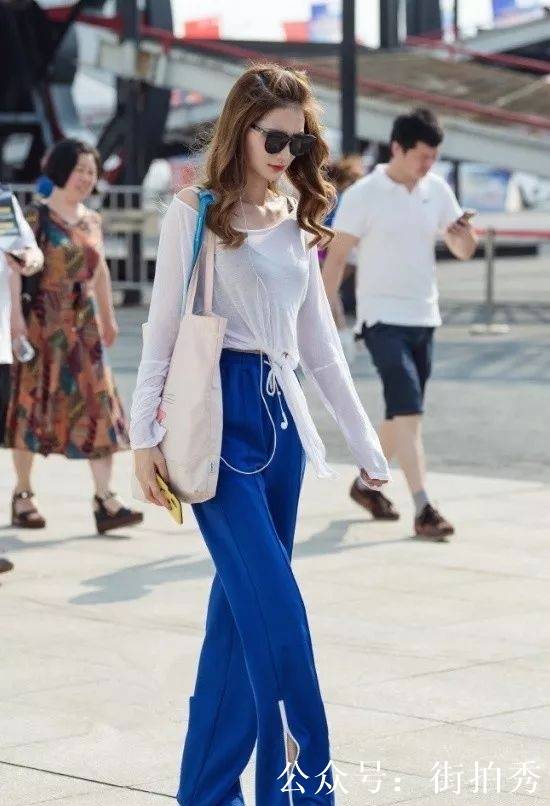 夏天穿搭女生显身材 53675671ed6e450bab995e4f12c64328.jpeg