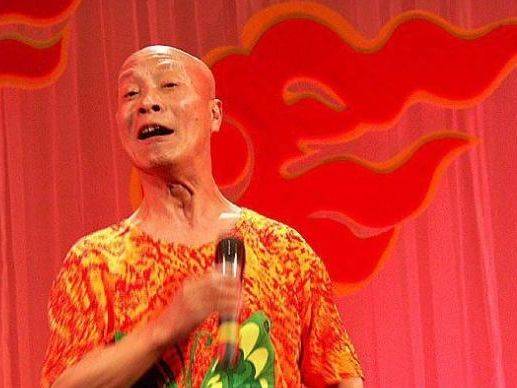 他是赵本山最难忘的徒弟,车祸失忆潘长江相助,今却找不到家门!_翟波