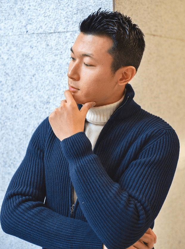 这位35岁的清华大学美术系教师,是如何穿成朱珠老公的?_王昀佳