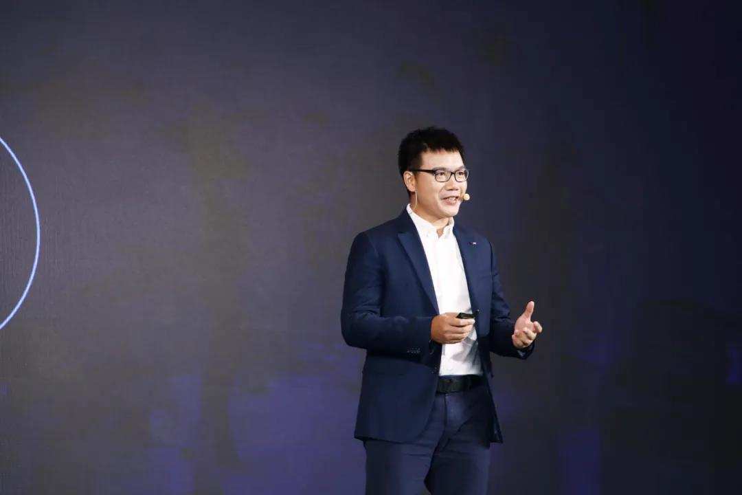 企业微信曲率引擎围而不攻