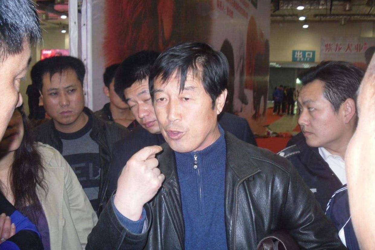 原创中国传奇教练马俊仁培养出多位世界冠军被称为魔鬼教练