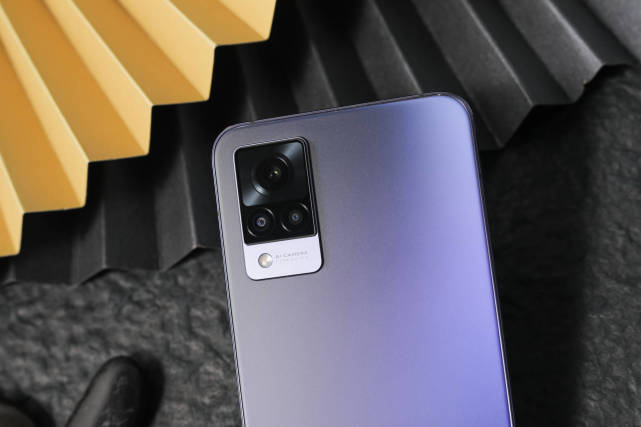 深邃低调只有黑色vivos9子夜蓝同样可以做到沉稳