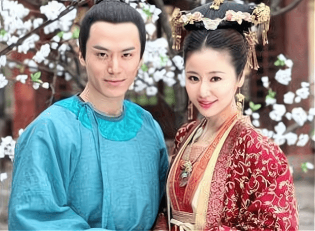 他被林心如耽误7年,李易峰杨紫都带不火,却在于正那成"黑马"_茅子