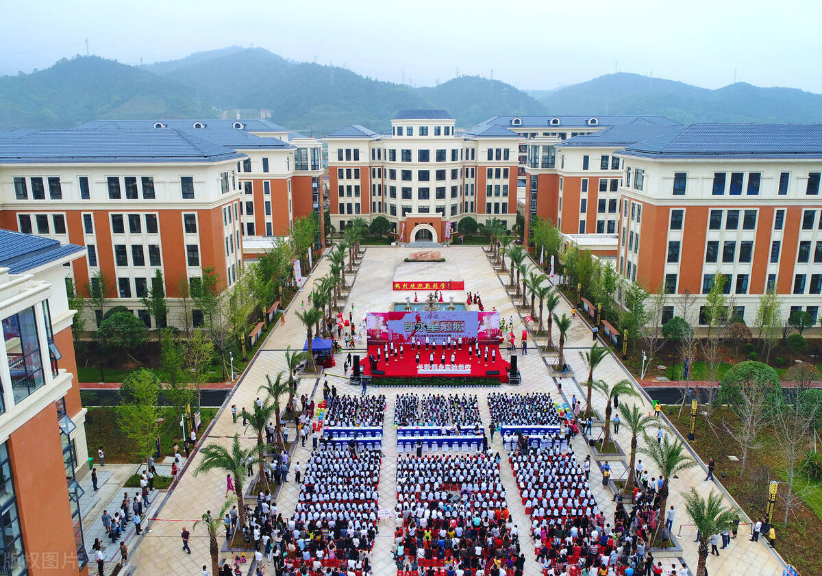 枣庄学院排名_枣庄学院宿舍