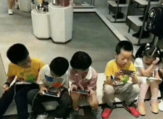 一行|发现孩子看不良网站，该如何处理？这三个方法不伤孩子自尊
