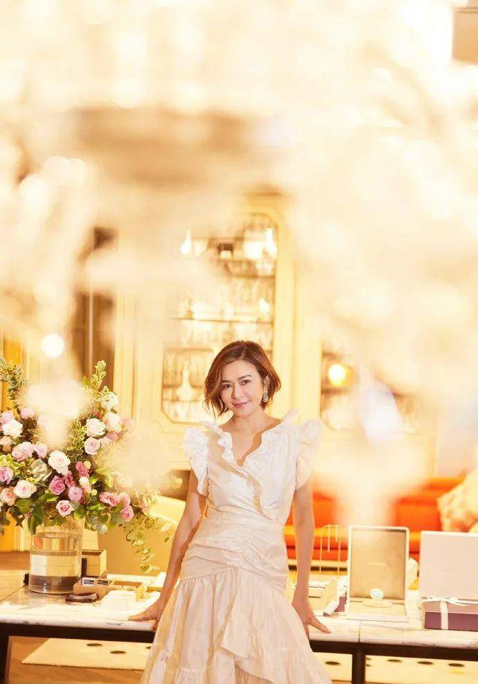 如何让自己变得高贵优雅 2da830a32d7841ca93a755bc1d7519f1.jpeg