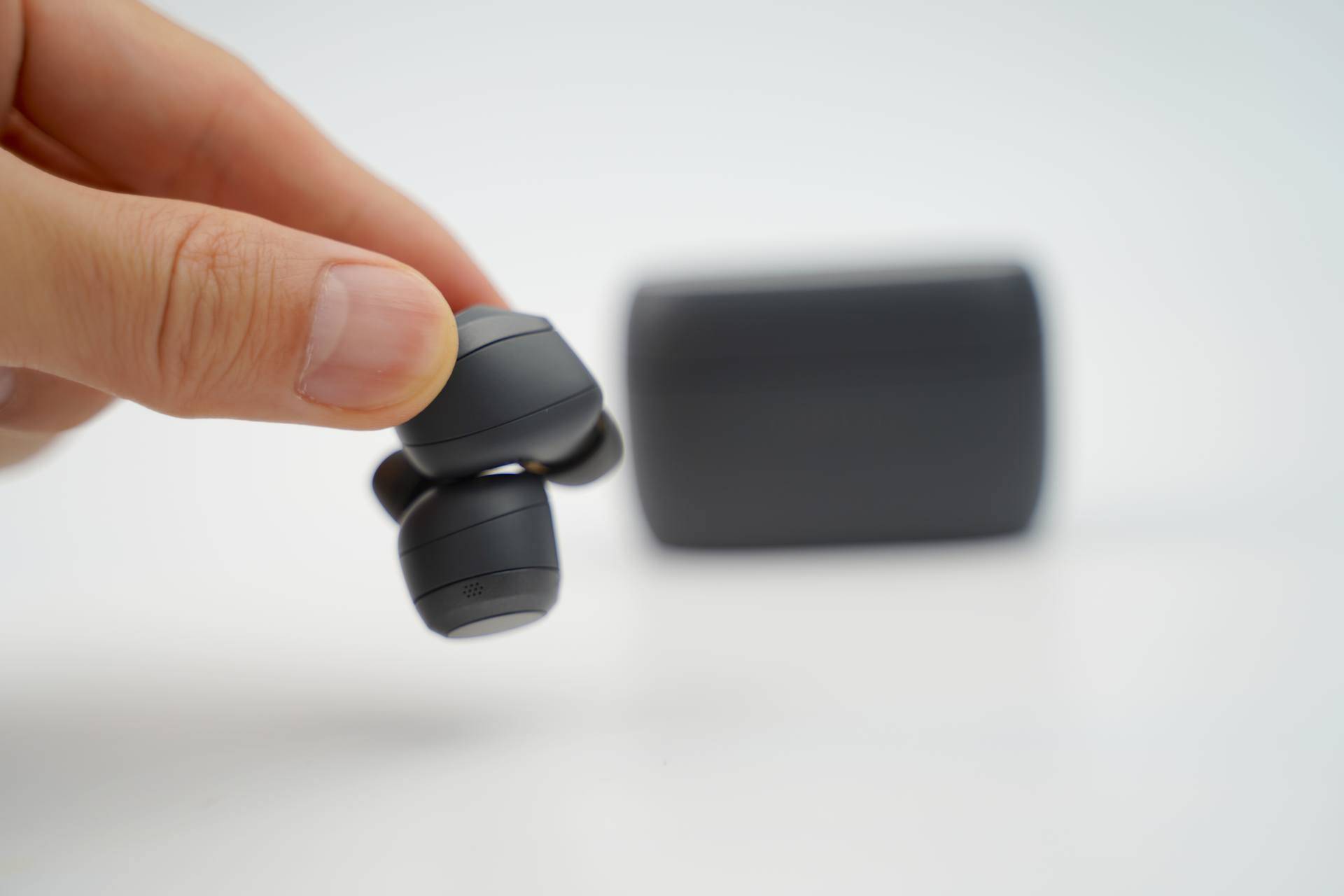 小时|双芯数字降噪+31小时续航，Jabra Elite 85t上手评测