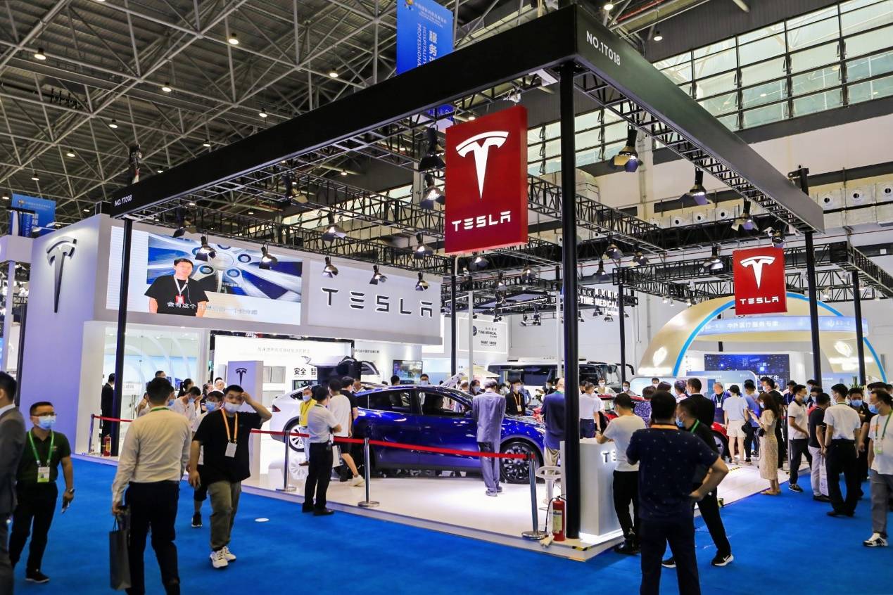 引领创新,特斯拉要做新时代的新能源汽车消费领头羊特斯拉于2013年