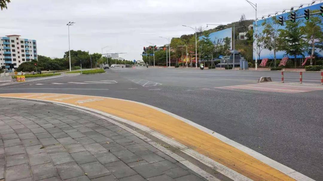 濠江人快转告提醒!路上看到这个黄色区域要特别注意